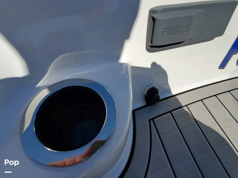 Slide: The Image of Yamaha 212S 2020 - 13061094