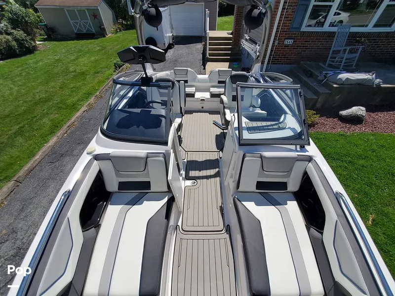 Slide: The Image of Yamaha 212S 2020 - 13059044