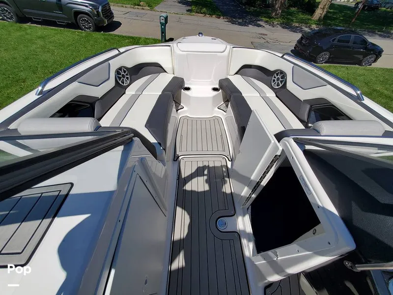 Slide: The Image of Yamaha 212S 2020 - 13059045