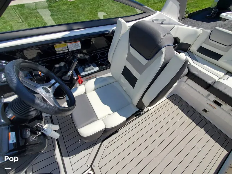 Slide: The Image of Yamaha 212S 2020 - 13059260