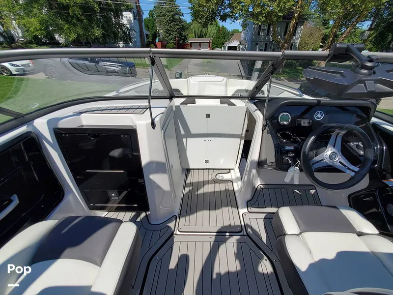 Slide: The Image of Yamaha 212S 2020 - 13059266