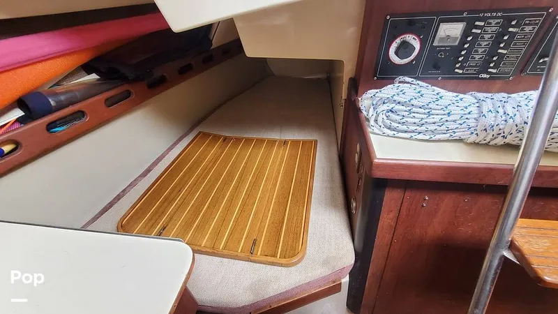 Slide: The Image of O'Day 35 1985 - 12955136