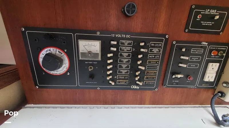 Slide: The Image of O'Day 35 1985 - 12955067