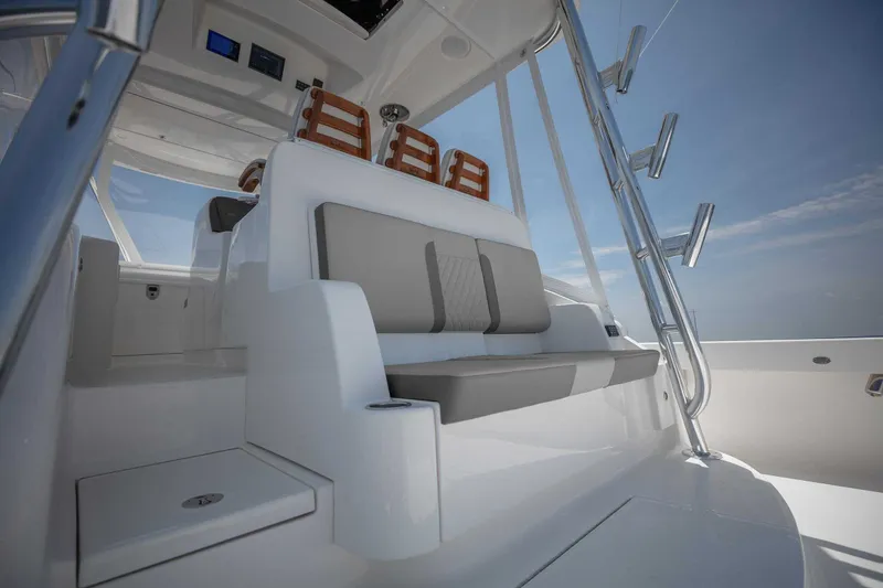 Slide: The Image of Albemarle 41 Carolinian Fisharound Express 2025 - 22