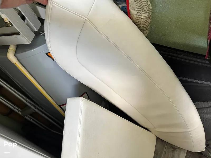 Slide: The Image of Boston Whaler 320 Outrage 2011 - 12940089