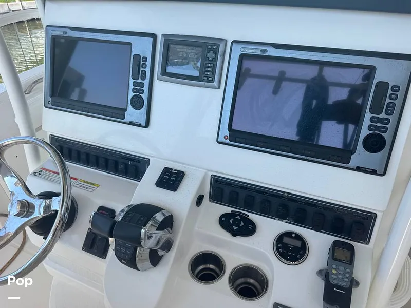 Slide: The Image of Boston Whaler 320 Outrage 2011 - 16611497