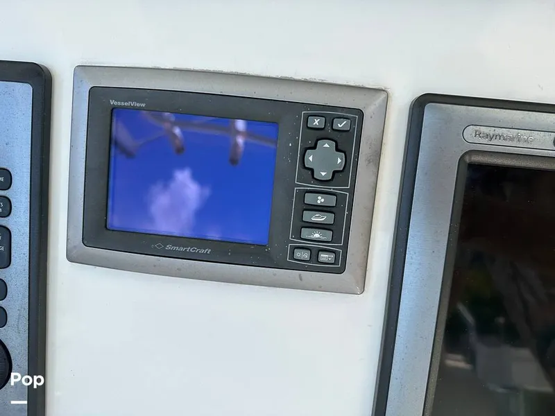 Slide: The Image of Boston Whaler 320 Outrage 2011 - 12939876