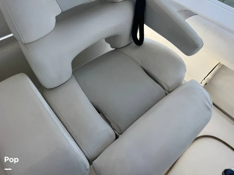 Slide: The Image of Boston Whaler 320 Outrage 2011 - 16611493