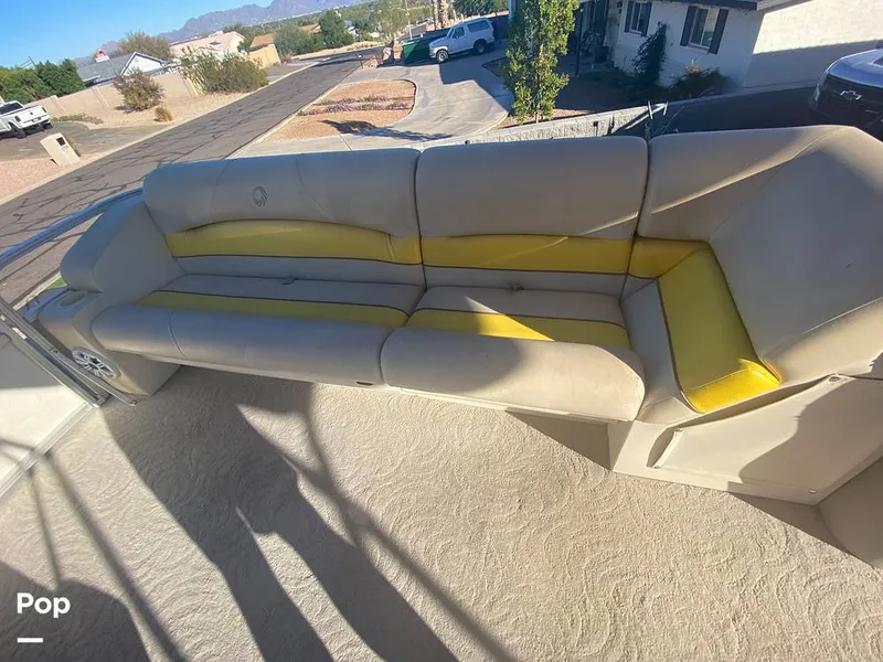 Slide: The Image of Lowe SS240 Suncruiser 2009 - 13526479