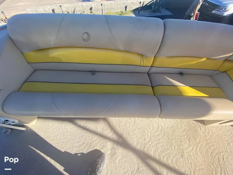 Slide: The Image of Lowe SS240 Suncruiser 2009 - 13526484