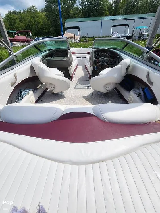 Slide: The Image of Crownline Boats 202BR 2005 - 12925139