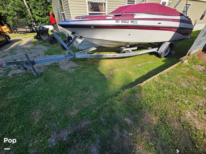 Slide: The Image of Crownline Boats 202BR 2005 - 16640170