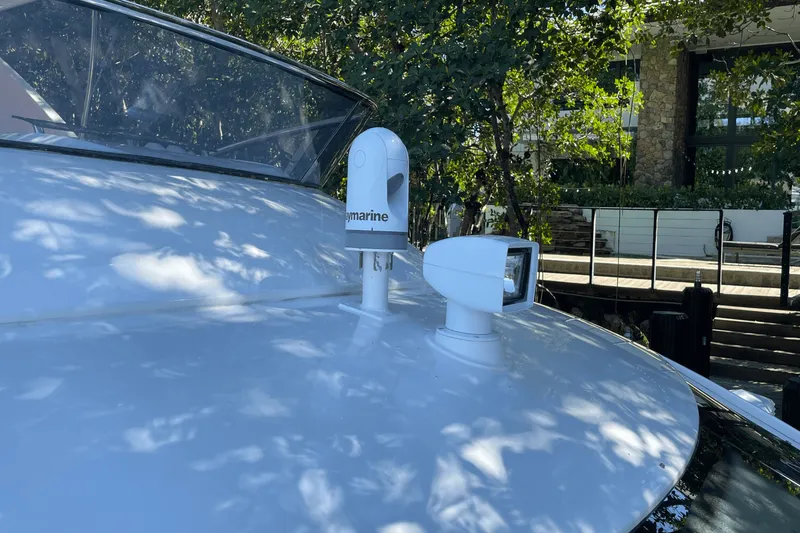 Slide: The Image of Azimut 58 FLY 2012 - 25