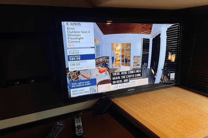 Slide: The Image of Azimut 58 FLY 2012 - 30