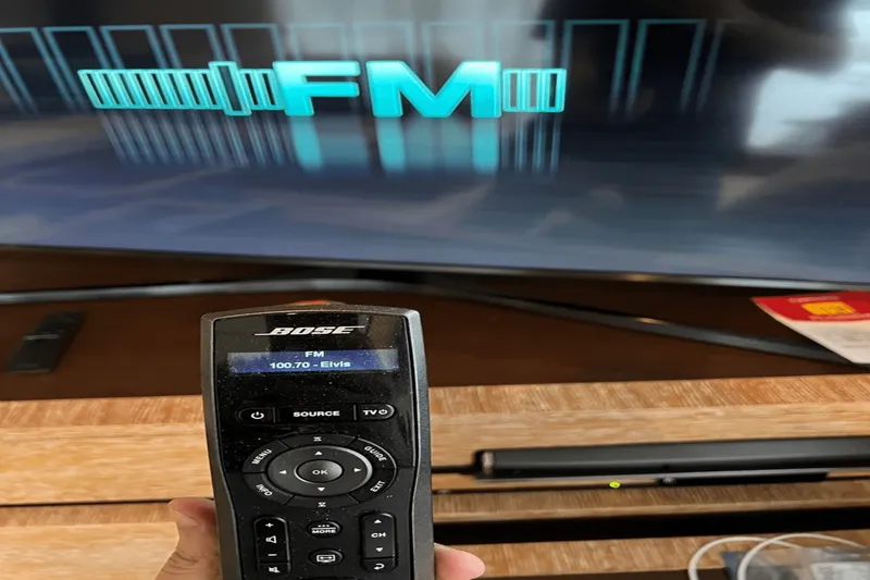 Slide: The Image of Azimut 58 FLY 2012 - 33