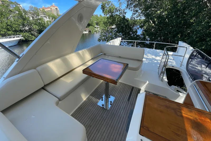 Slide: The Image of Azimut 58 FLY 2012 - 5