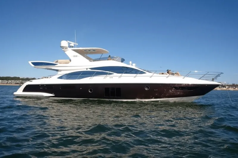 Slide: The Image of Azimut 58 FLY 2012 - 58