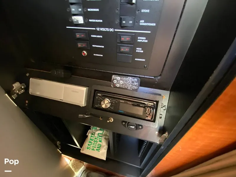 Slide: The Image of Sea Ray 280 Sundancer 2004 - 12948982