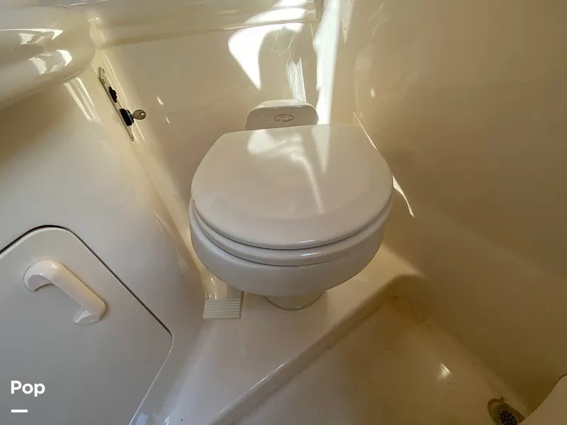 Slide: The Image of Sea Ray 280 Sundancer 2004 - 12948983