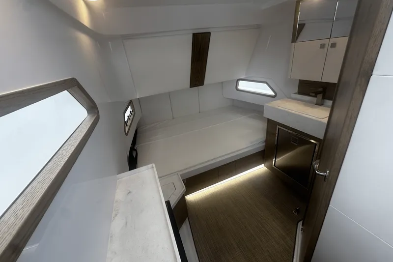 Slide: The Image of Bertram 39CC 2025 - 40