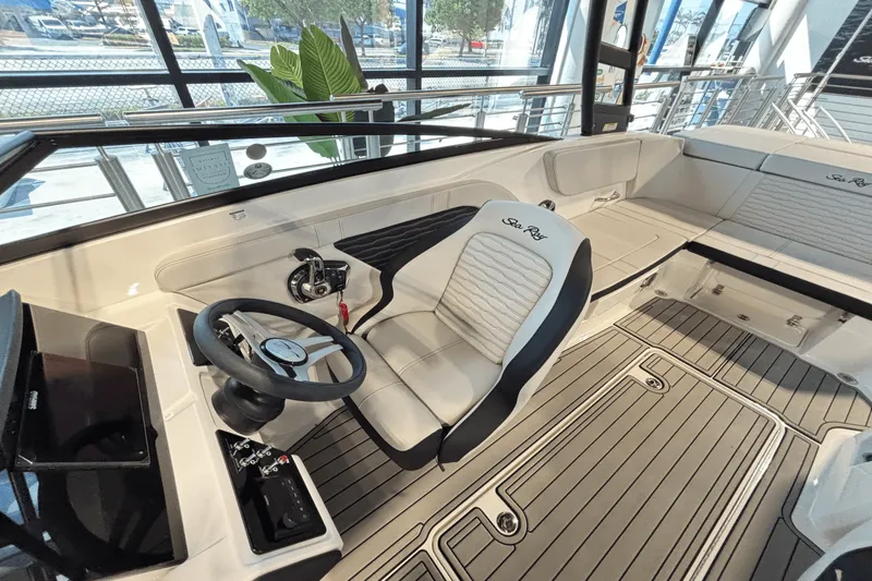 Slide: The Image of Sea Ray SPX 230 Outboard 2025 - 13