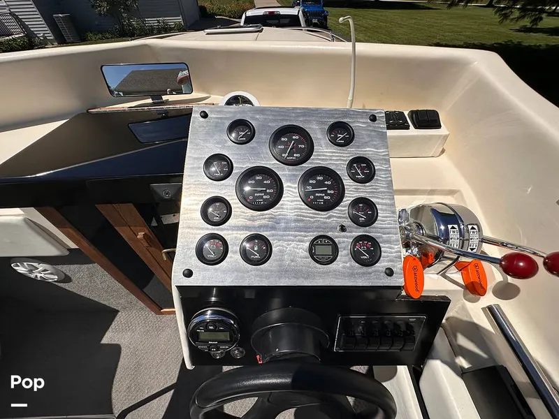 Slide: The Image of Guage Cluster - 12976285