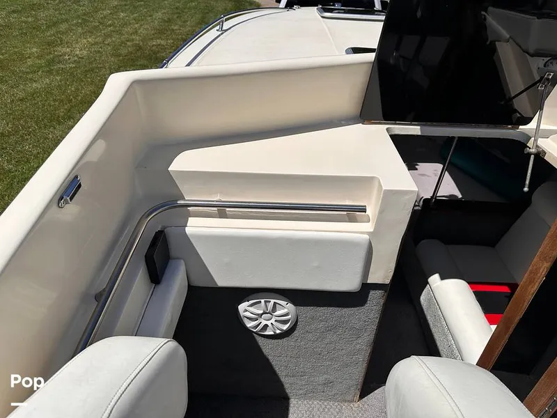 Slide: The Image of Formula 233 Interceptor 1980 - 12976262