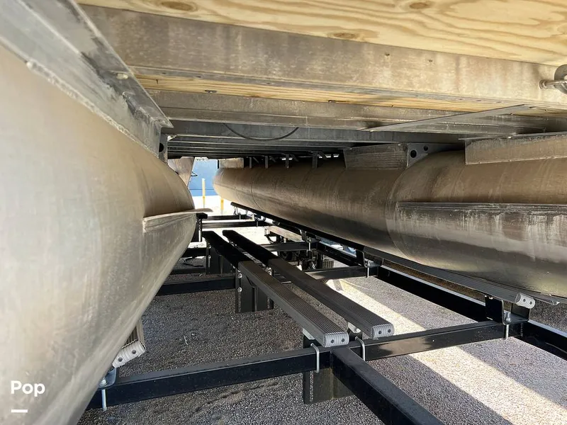 Slide: The Image of Bennington 22SL 2019 - 12934368