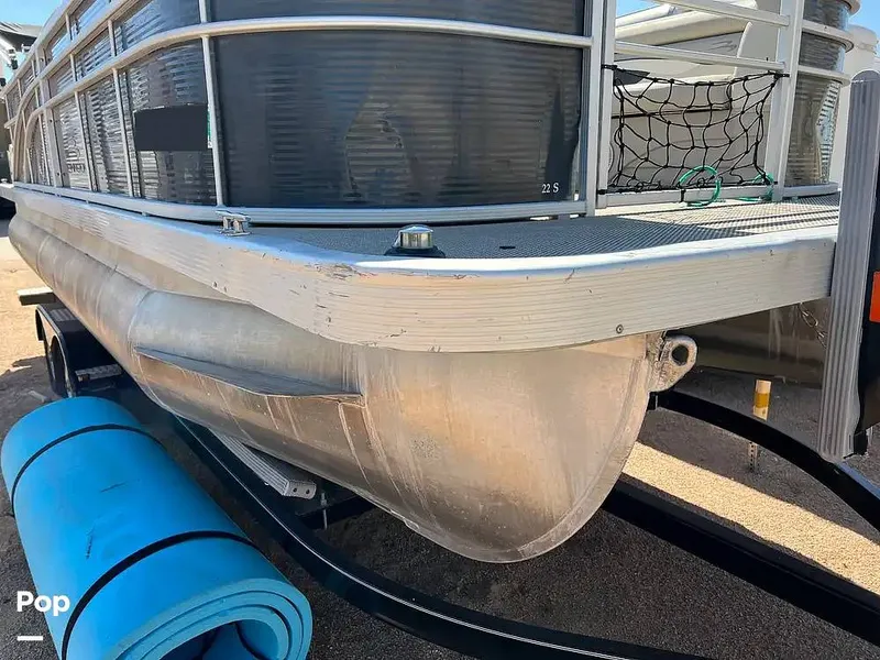 Slide: The Image of Bennington 22SL 2019 - 12944687