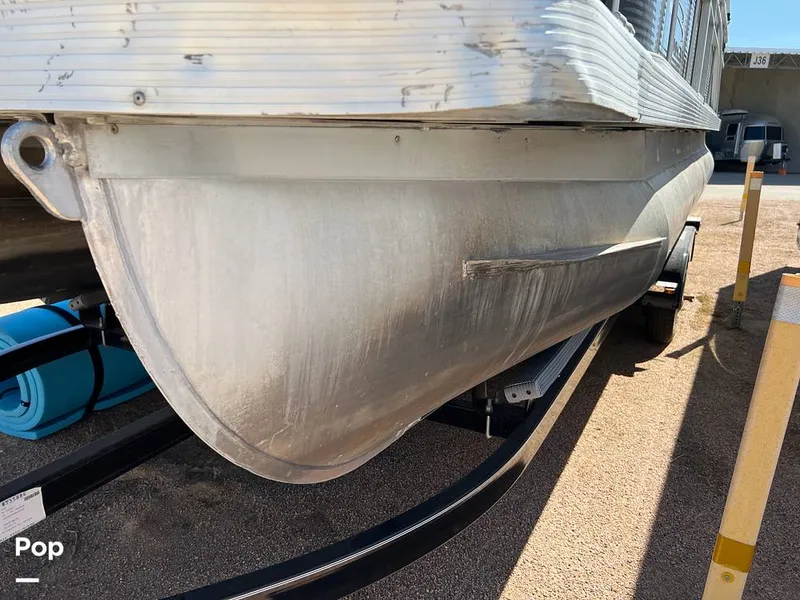 Slide: The Image of Bennington 22SL 2019 - 12934393