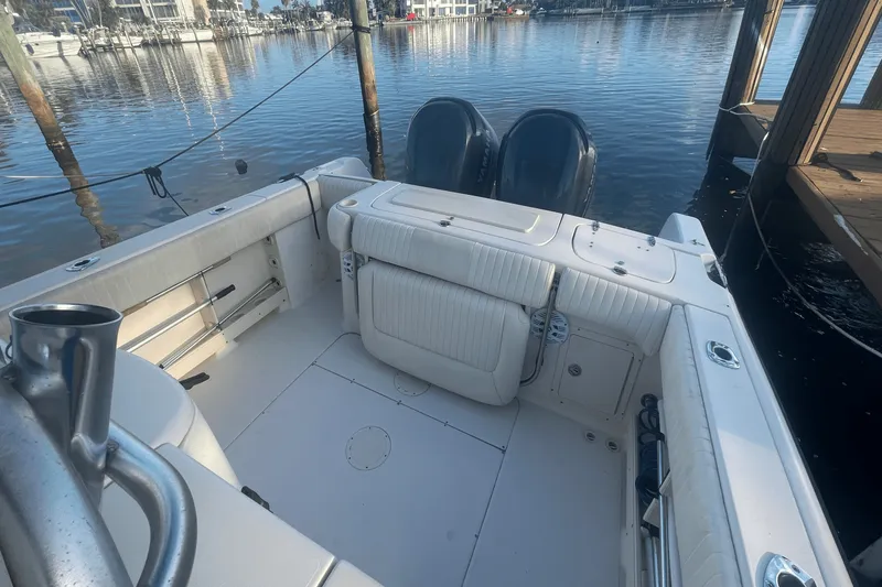 Slide: The Image of Grady-White Release 283 2004 - 29