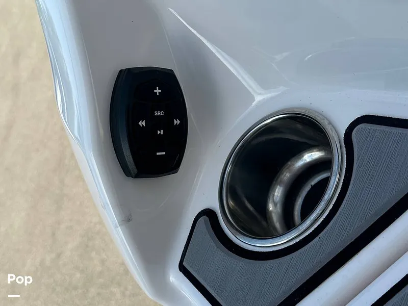 Slide: The Image of Stereo Controls - 12999569