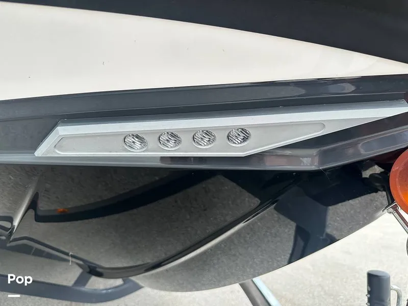 Slide: The Image of Supra SA400 2019 - 12999640