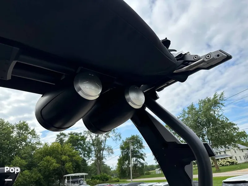 Slide: The Image of Supra SA400 2019 - 12999479