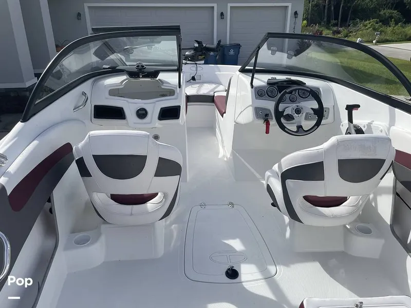 Slide: The Image of Tahoe 550TF 2018 - 13346785