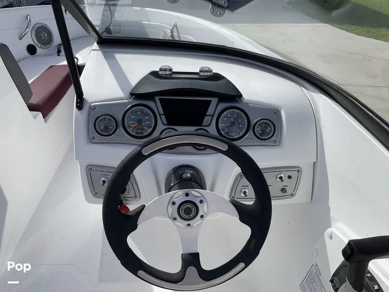 Slide: The Image of Tahoe 550TF 2018 - 13346805