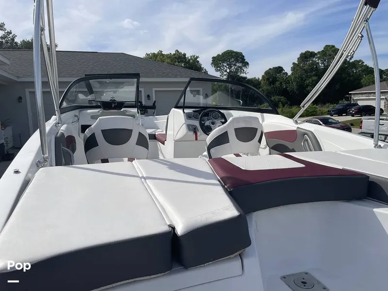 Slide: The Image of Tahoe 550TF 2018 - 13346776