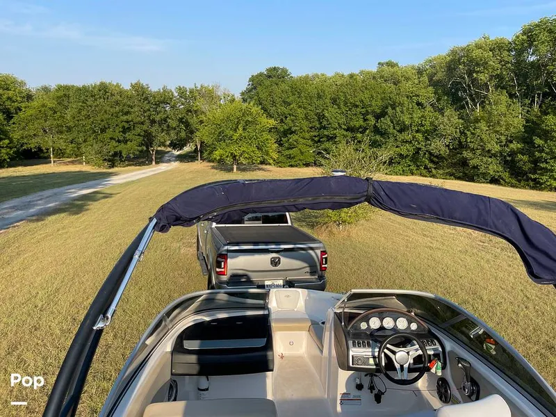 Slide: The Image of Regal 1900 ES 2017 - 13005804