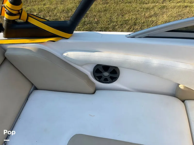 Slide: The Image of Regal 1900 ES 2017 - 13006245