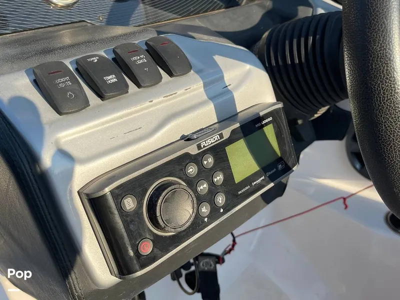 Slide: The Image of Regal 1900 ES 2017 - 13006250