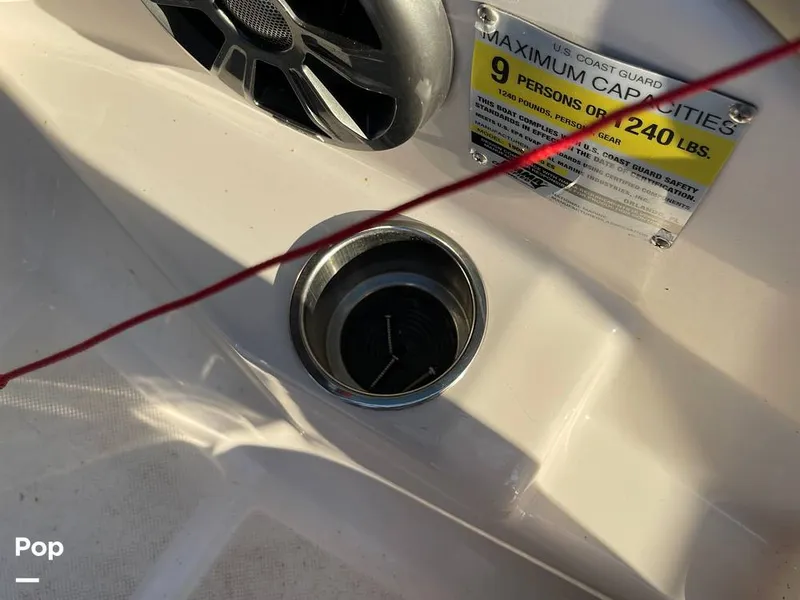 Slide: The Image of Regal 1900 ES 2017 - 13006881