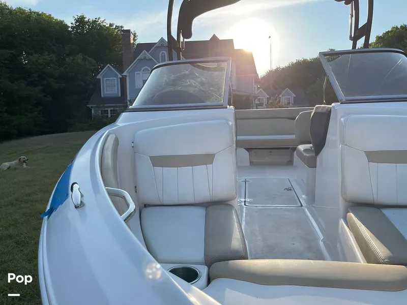 Slide: The Image of Regal 1900 ES 2017 - 13006930