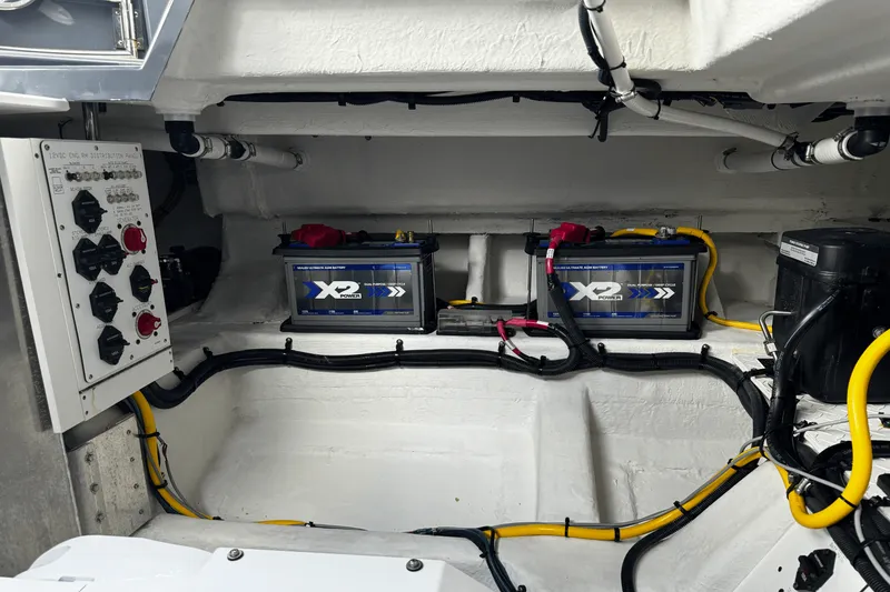 Slide: The Image of Cruisers Yachts 38 GLS OB 2023 - 50