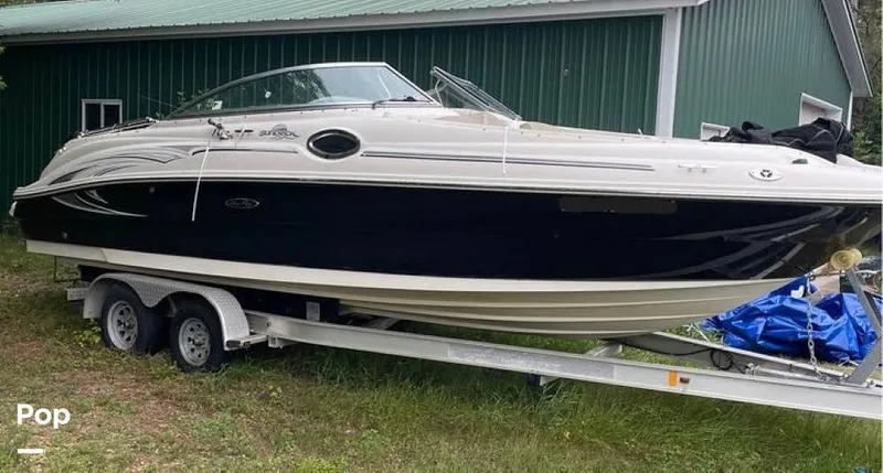 The Image of 2005 Sea Ray Sundeck 240 - 12963830