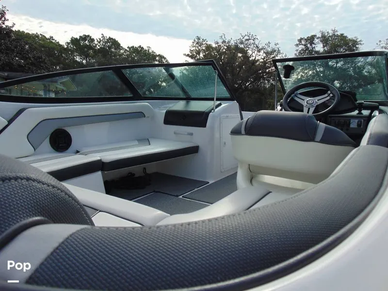 Slide: The Image of Yamaha AR195 2018 - 13092744