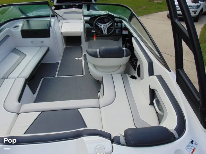 Slide: The Image of Yamaha AR195 2018 - 13092750