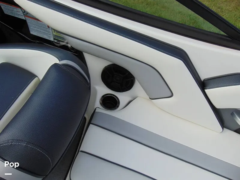 Slide: The Image of Yamaha AR195 2018 - 13092758