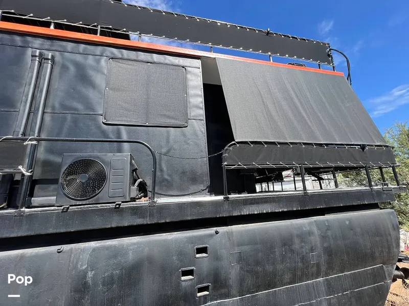 Slide: The Image of 1990 Skipperliner 55 - 13032774