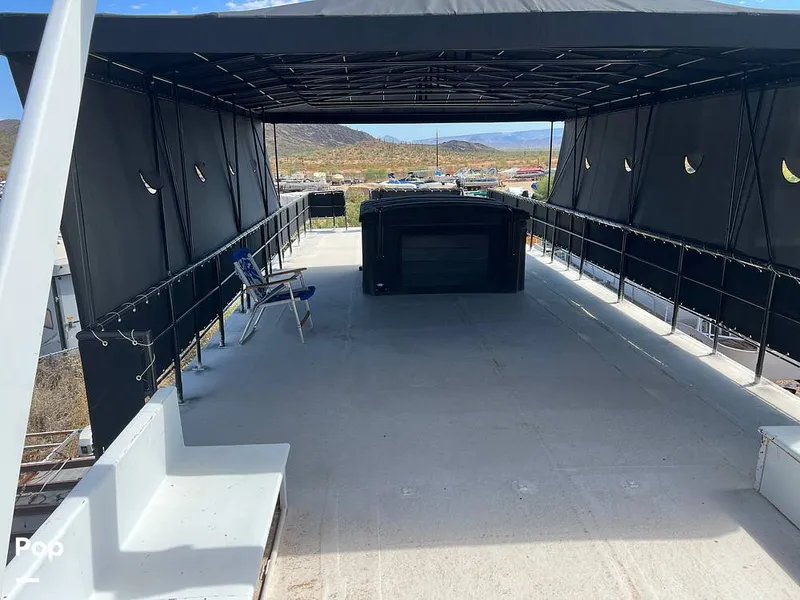 Slide: The Image of Top Deck View - 13032687