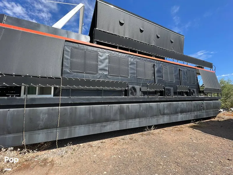 Slide: The Image of 1990 Skipperliner 55 - 13032778